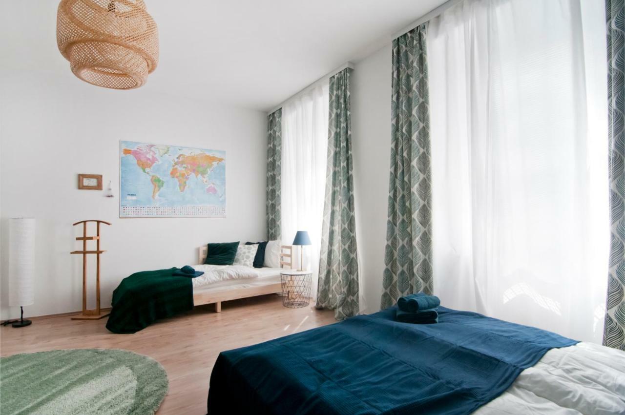 Stylish Self-Check-In Apartment With 2 Bedrooms Bécs Kültér fotó