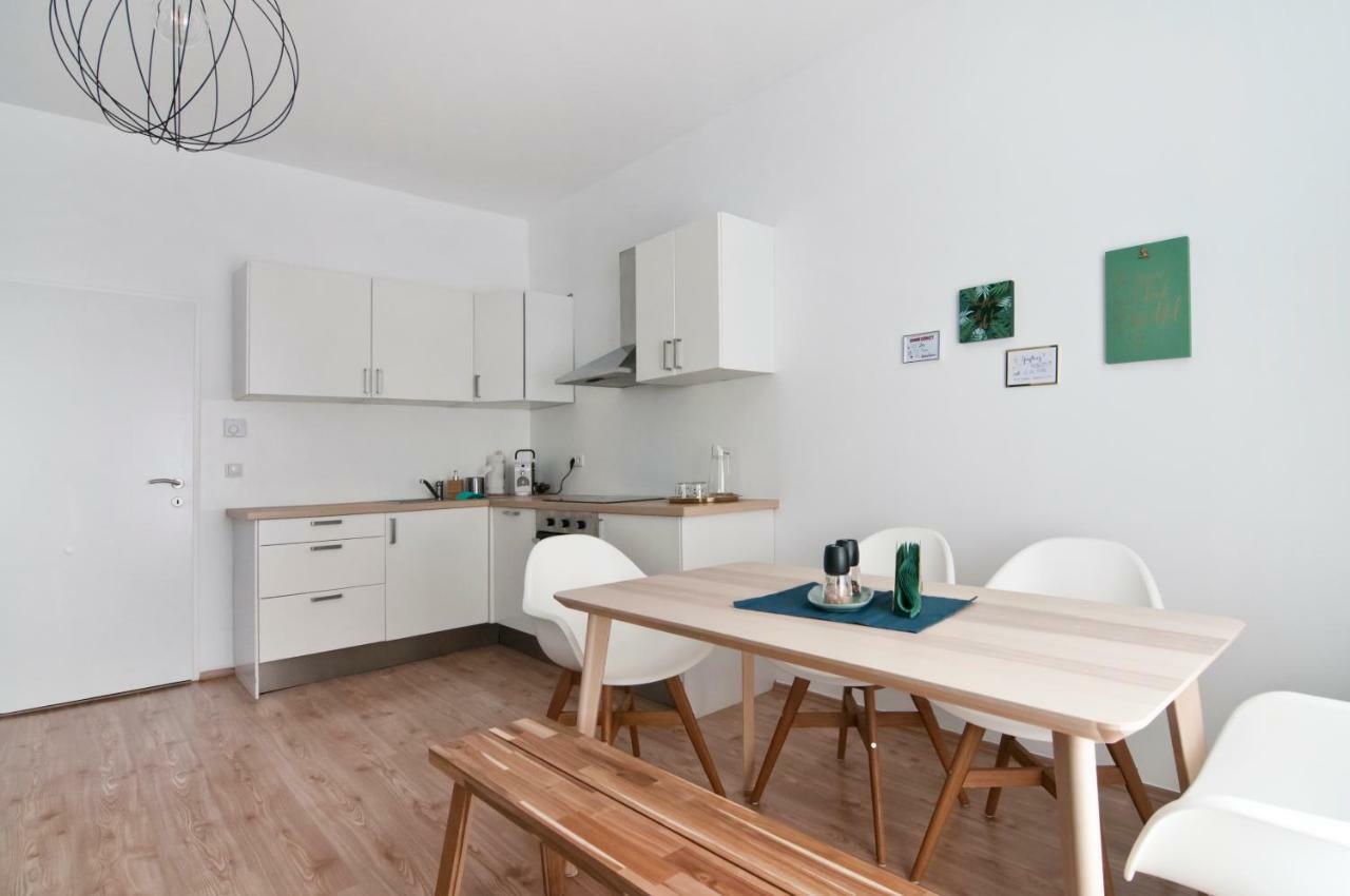 Stylish Self-Check-In Apartment With 2 Bedrooms Bécs Kültér fotó