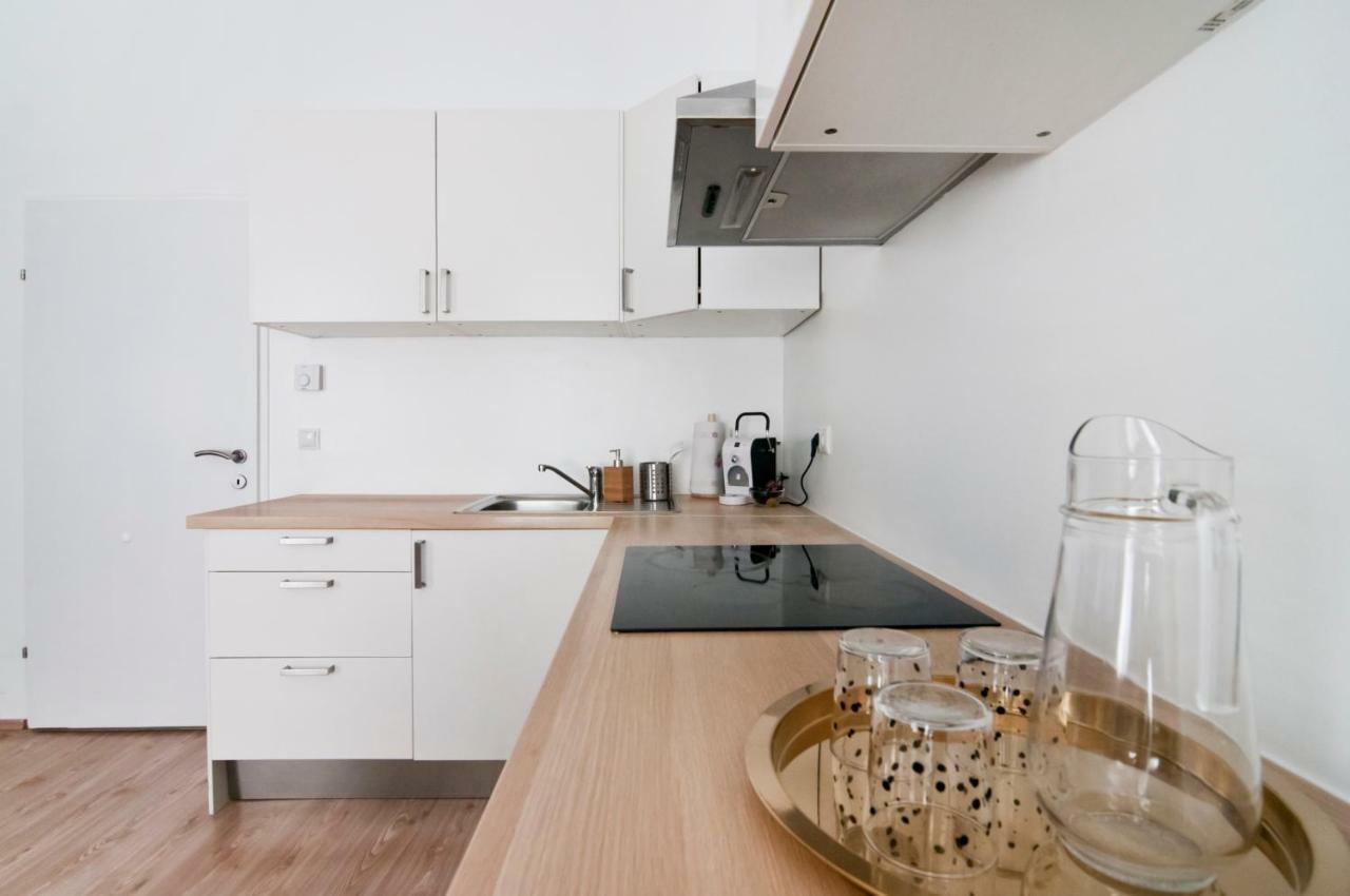 Stylish Self-Check-In Apartment With 2 Bedrooms Bécs Kültér fotó