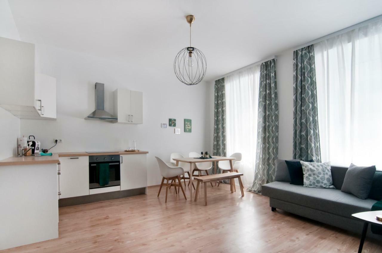 Stylish Self-Check-In Apartment With 2 Bedrooms Bécs Kültér fotó